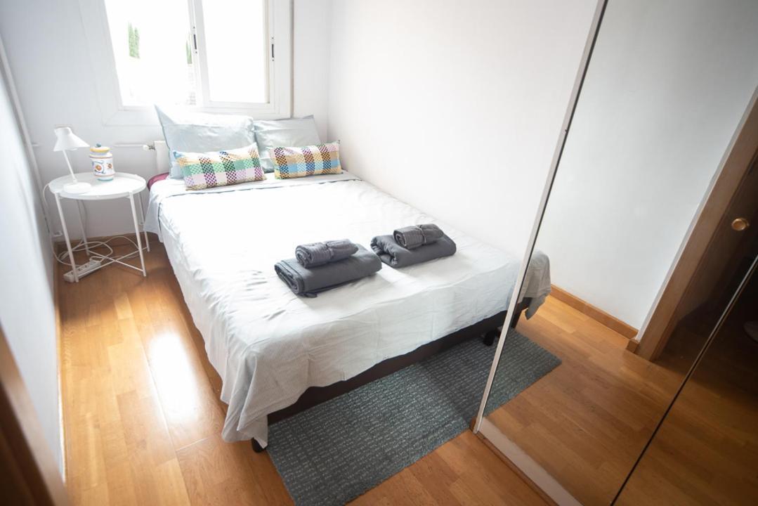 Traditional Rooms In Eixample Barcelone Extérieur photo